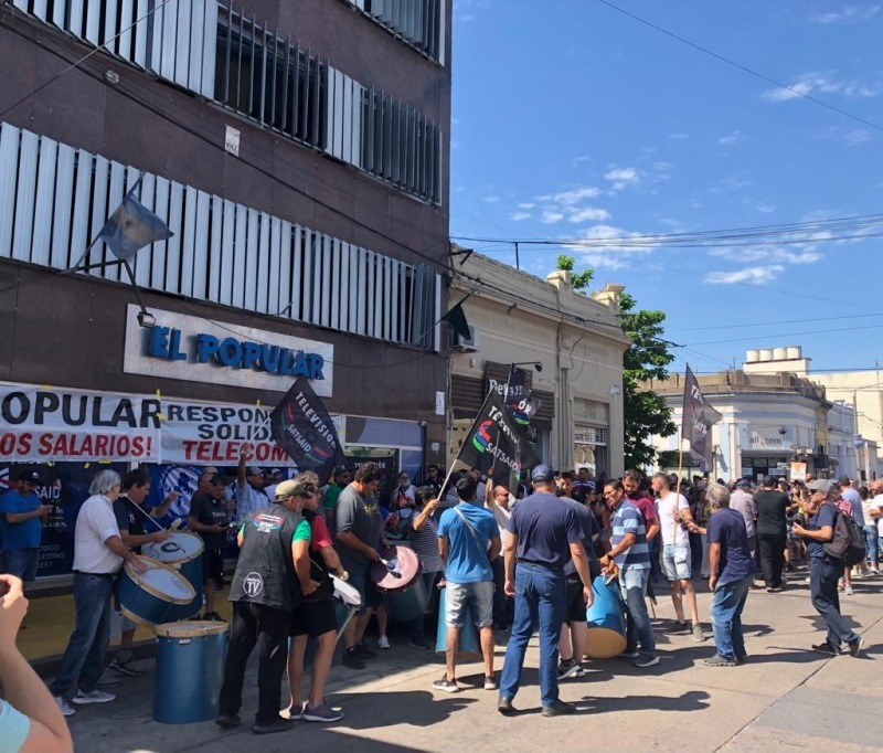 Despus de que hayan vaciado la empresa, seguimos esperando
